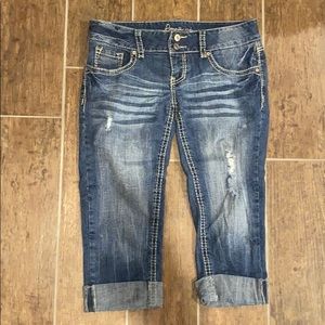 Amethyst Jean Capris, size 5